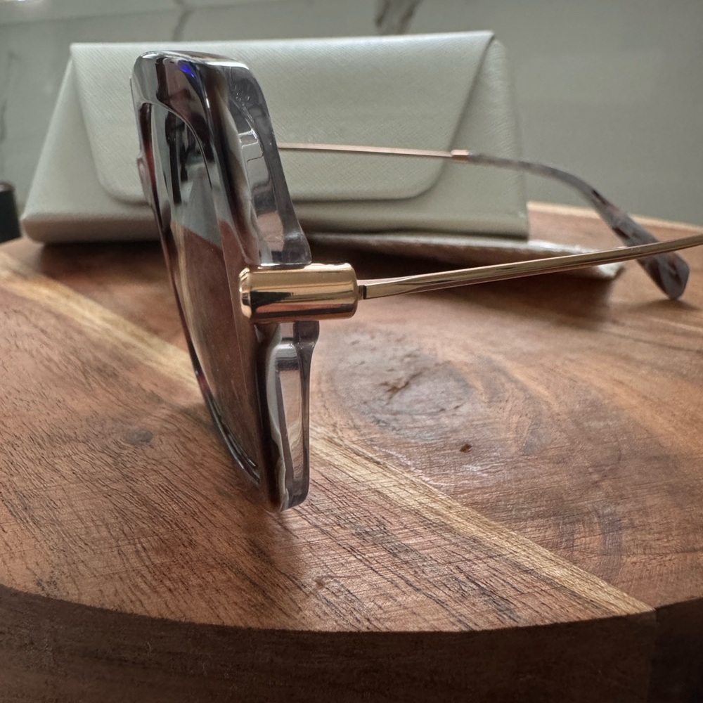Michael Kors QUOGUE Square Pink Tortoise Sunglasses with Gradient Lenses New - Picture 4 of 14